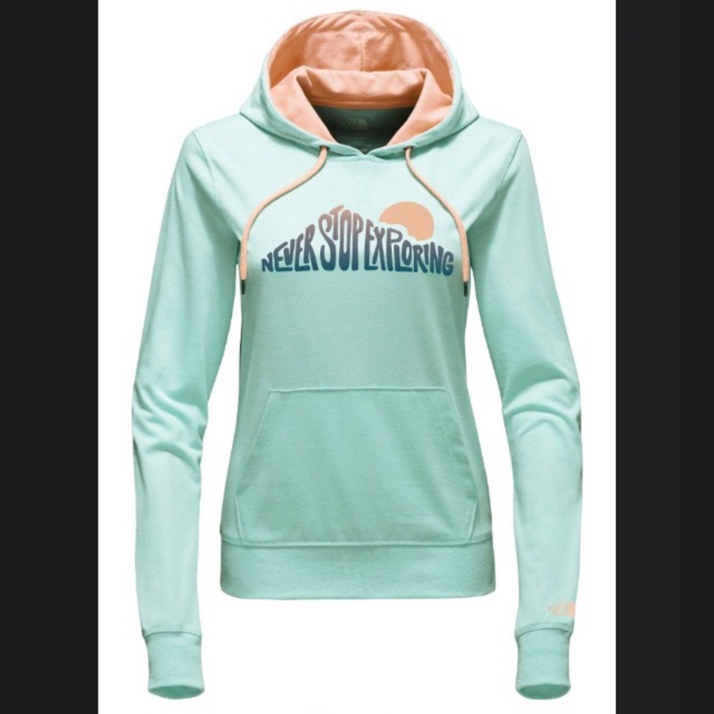 NWT The North Face Hoodie Women’s Small  Pullover